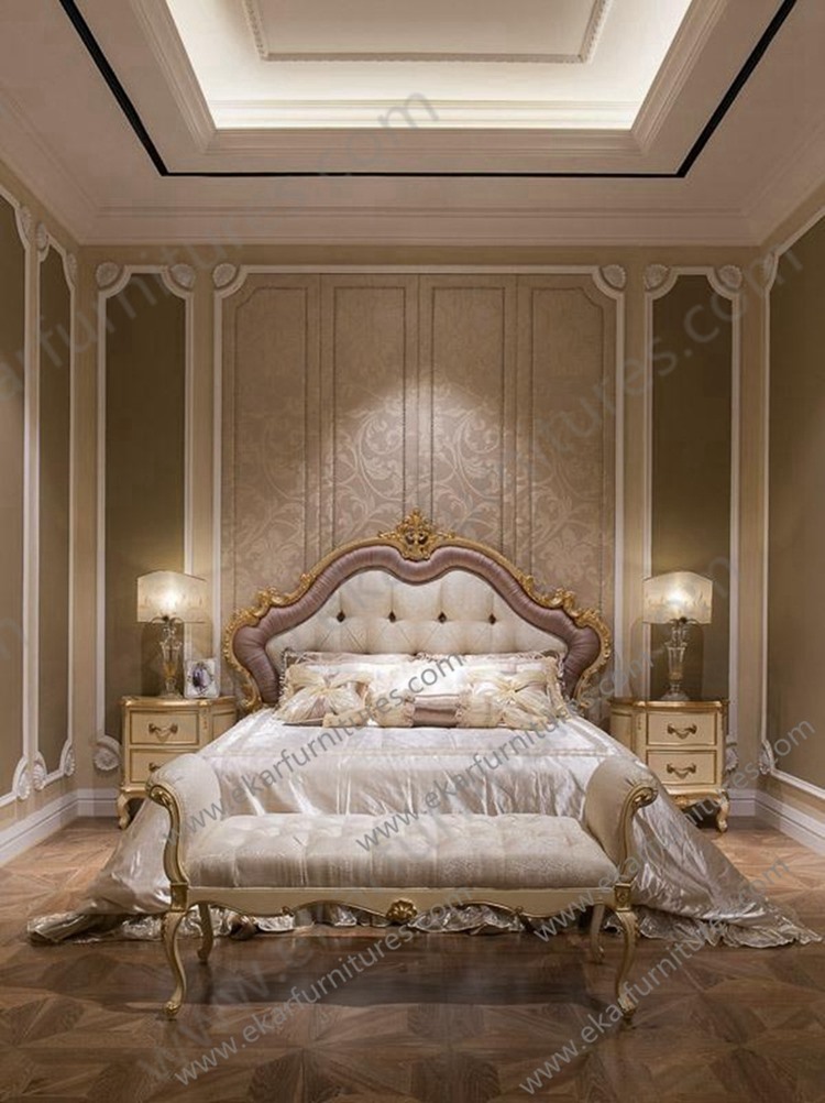 2015 New Design Dubai Furniture Classic Gold Hand Carved King Bed FB-168