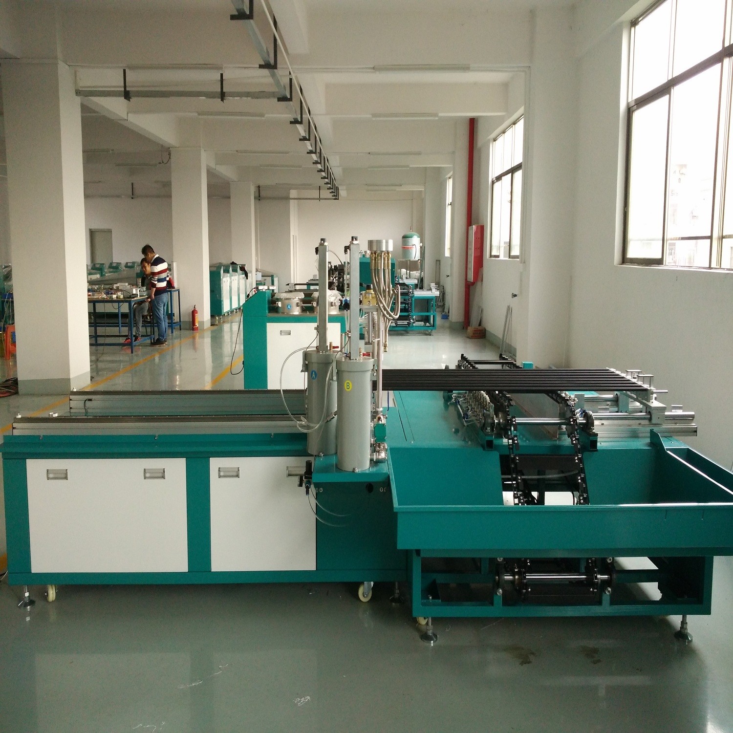 10 Heads Automatic Adhesive Dispensers 2000W Automated Adhesive Dispenser For T8 Glass Tube