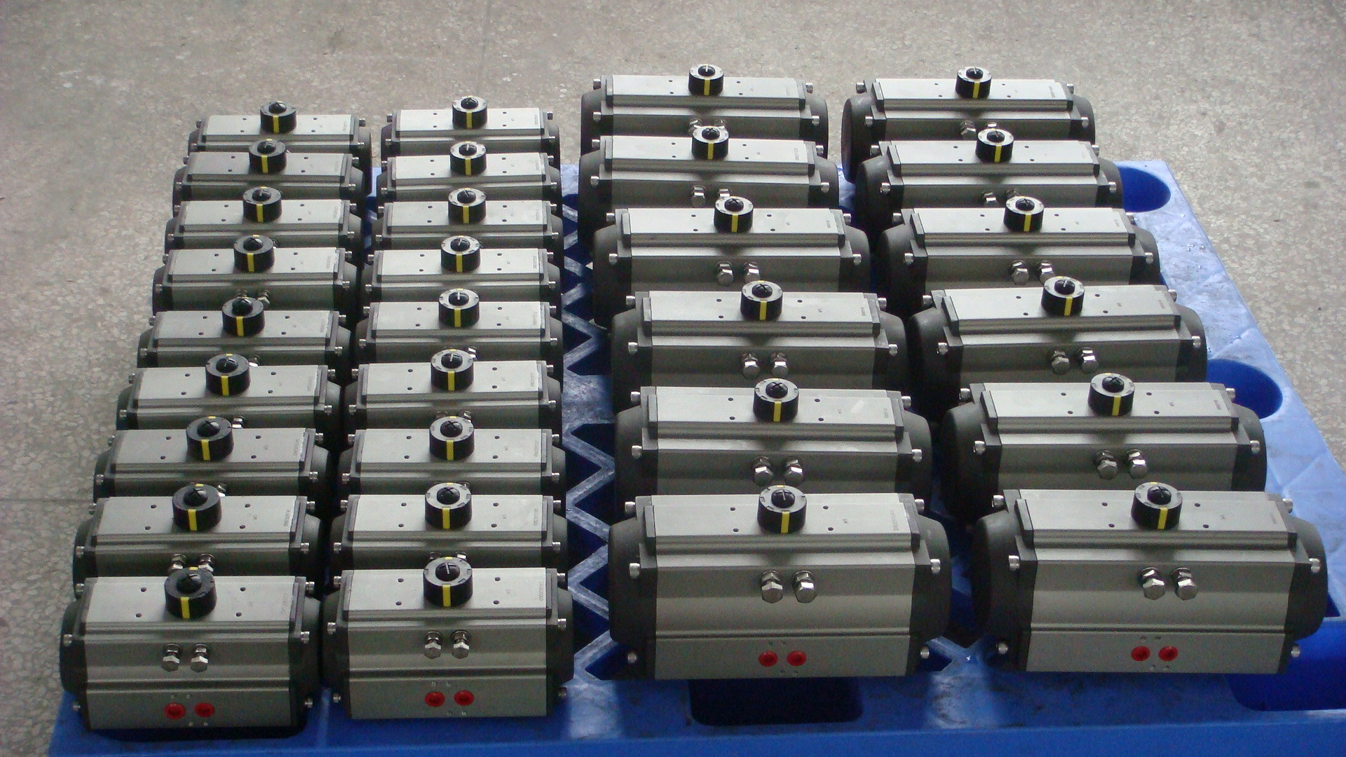 Aluminum Material AT Series Rack And Pinion Pneumatic Actuator For Valves