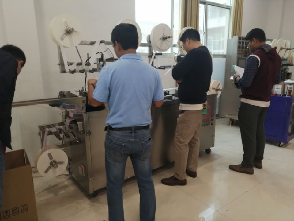 Infusion Plasters With KC-5-A Infusion Stick Machine For Medical