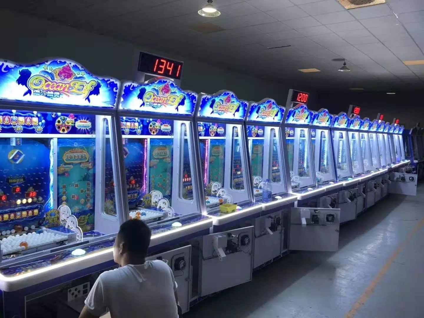 Ocean Elf Video Redemption Arcade Machines Coin Operated Pearl Fisher Ball Pusher