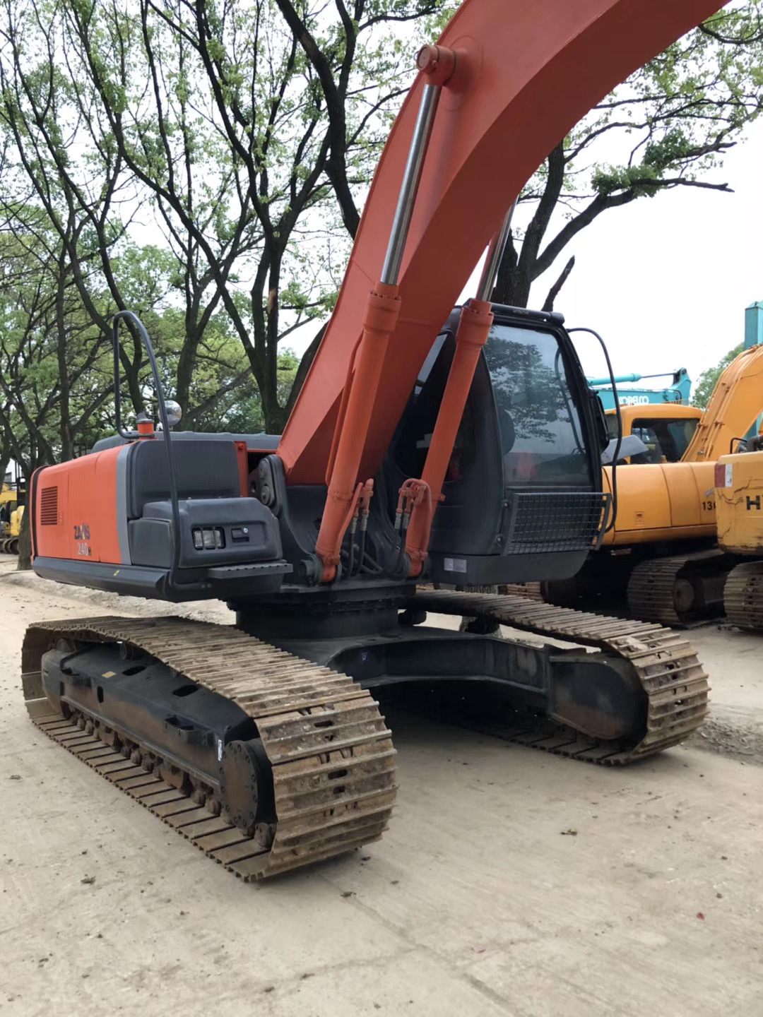 Hitachi hot sale Second hand Hitachi ZX240 Original Japan Excavator used Hitachi ZX55 ZX40 ZX60 Excavator High quality cheap price