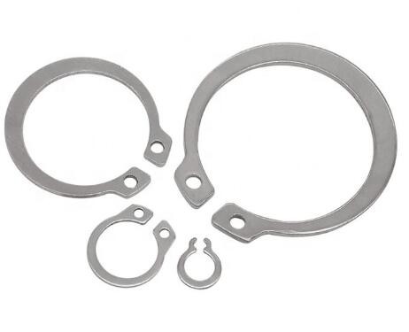 Zinc Plate Surface Stainless Steel Retaining Rings For Shafts DIN471 High