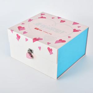 China Customized Square Flip Book Box Facial Mask Jewelry Gift Lock Valentine'S Day wholesale