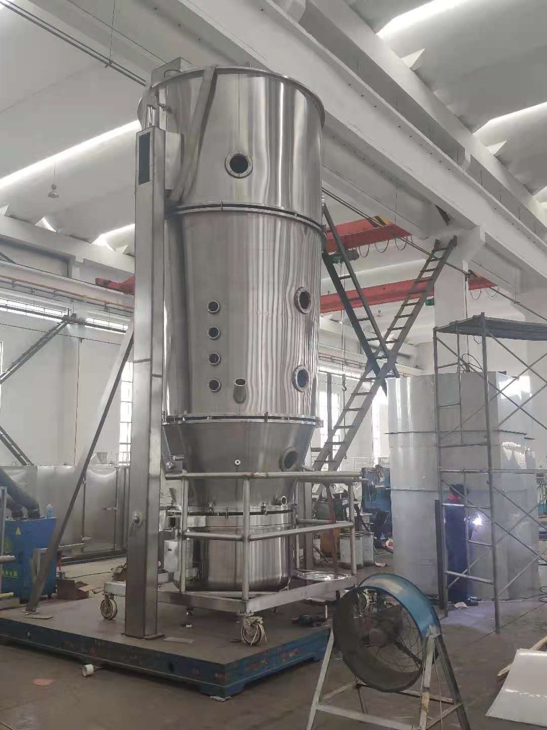 GMP Pharmaceutical fluid bed spray Granulator Fluid Bed Dryer