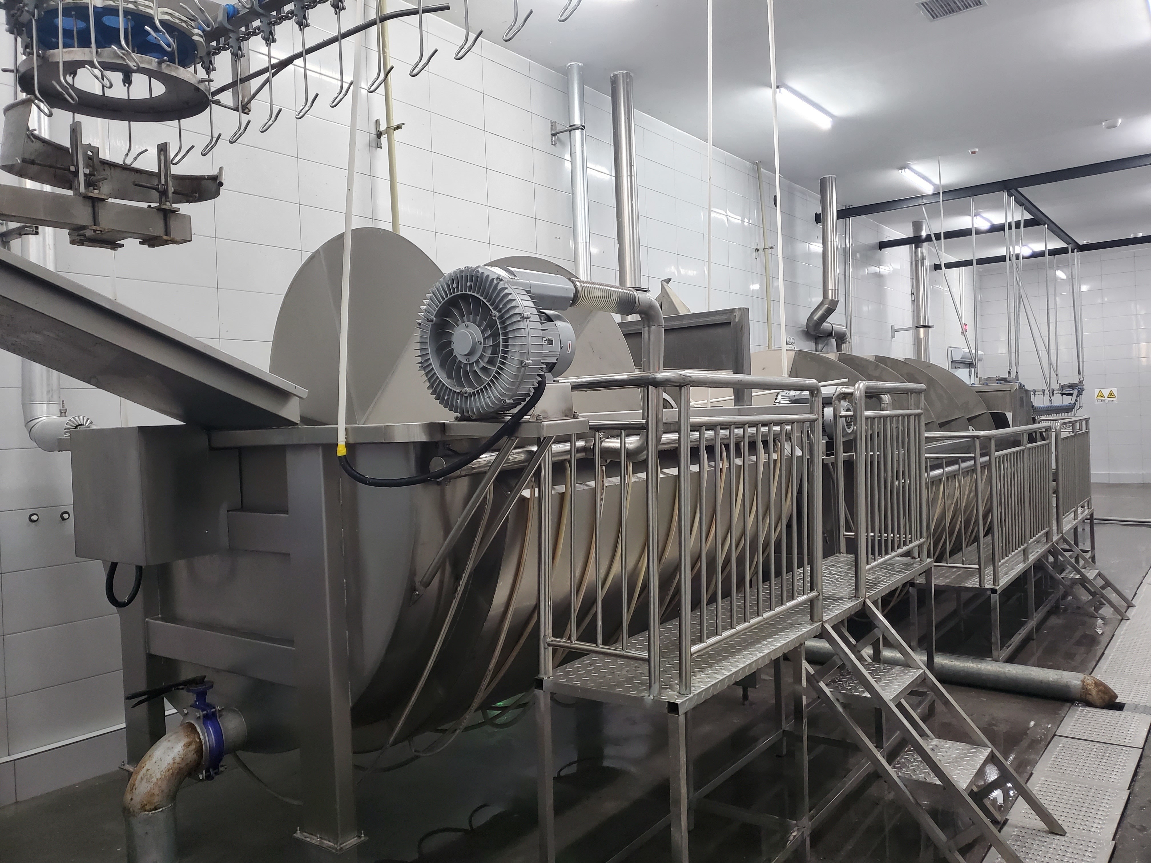 380V Poultry Butcher Machine Spiral Chicken Chiller Machine Customized