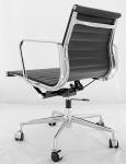 Contemporary Executive Leather Office Chair Soft Pad Back Wear Resistant