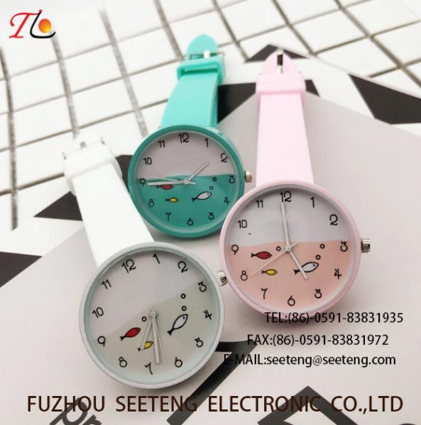 custom logo silicone plastic watch with all normal color available fashional