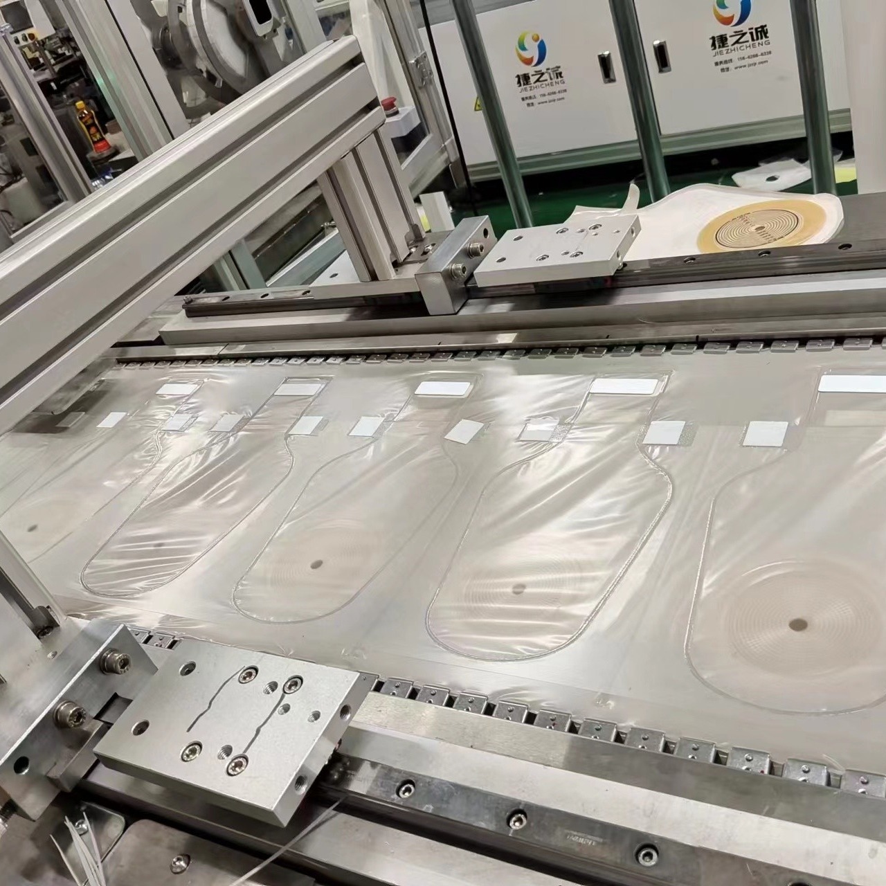 Automated Medical Bag Making Machine Velcro Patch Ostomy Bag Production Equipment