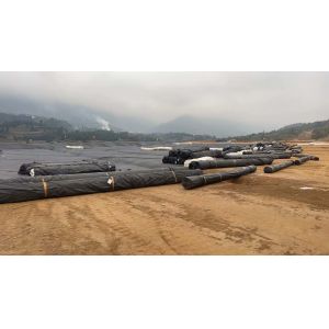 China Excellent Chemical Resistance HDPE Smooth Geomembrane for Tailings Management wholesale