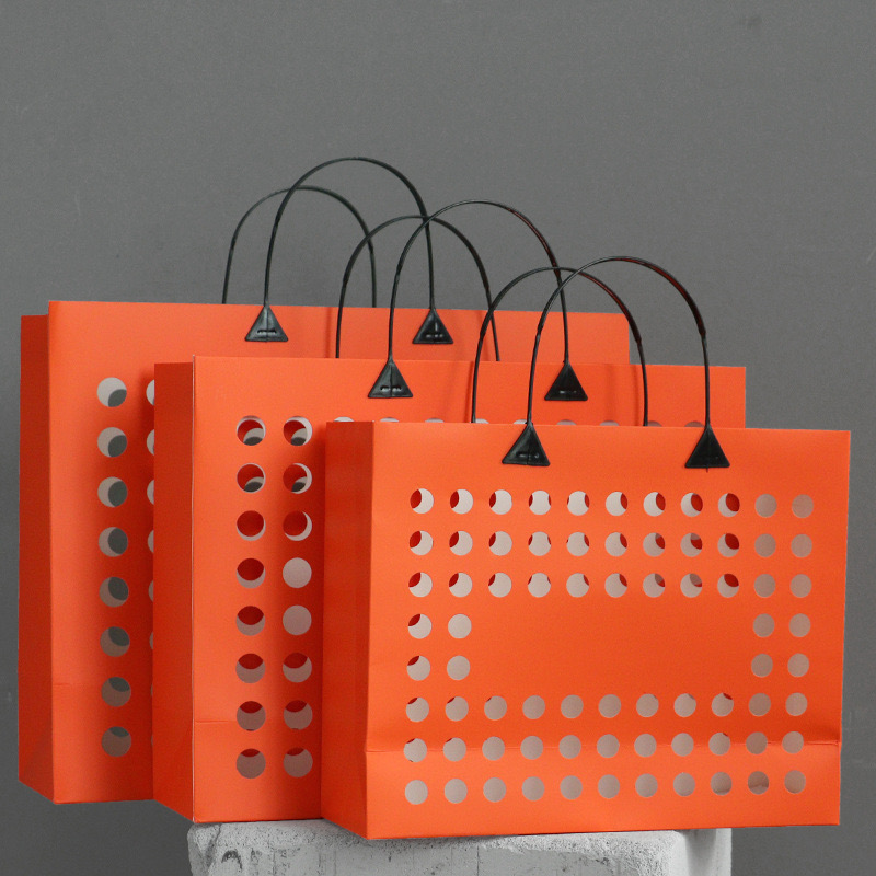 Business Shopping Gravure Printing High End Fashion Luxury Heavy Hollow Out Paper Bags