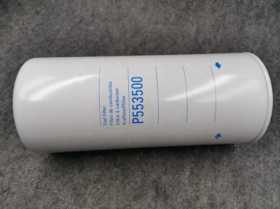 KOMATSU CX280 Heavy Truck Parts Oil Filter P553500 600-319-3550 with Superior Filter Material