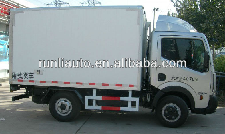 Dongfeng Cabstar Light Duty Cargo Truck 2Tons To 4Tons Van Box Truck ZN5040XXYA1Z4