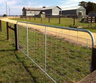 N Stay Farm Gates