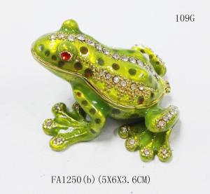 China 3D magnetic frog shape jewelry box party favors metal pewter frog jewelry box wholesale