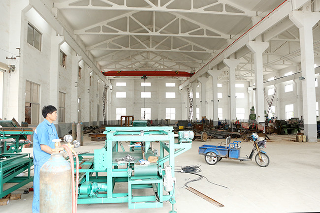 Mill Crusher 80m³ Capacity Double Gear Roller Crusher Pressed to 3cm