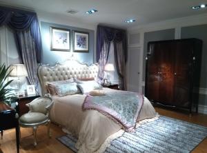 China Luxury Classic Bedroom Furniture Queen size Bed Flower Craft Wood and Leather Headboard in Sliver White painting wholesale