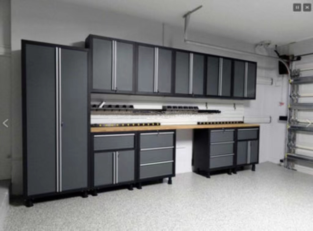 Optimize Your Tool Storage with this Heavy Duty Metal Garage Storage Workstation