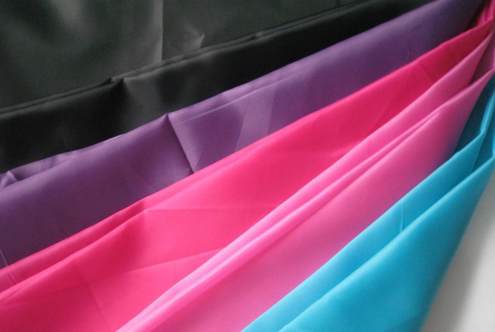 210t polyester taffeta lining fabric for cloth/handbag