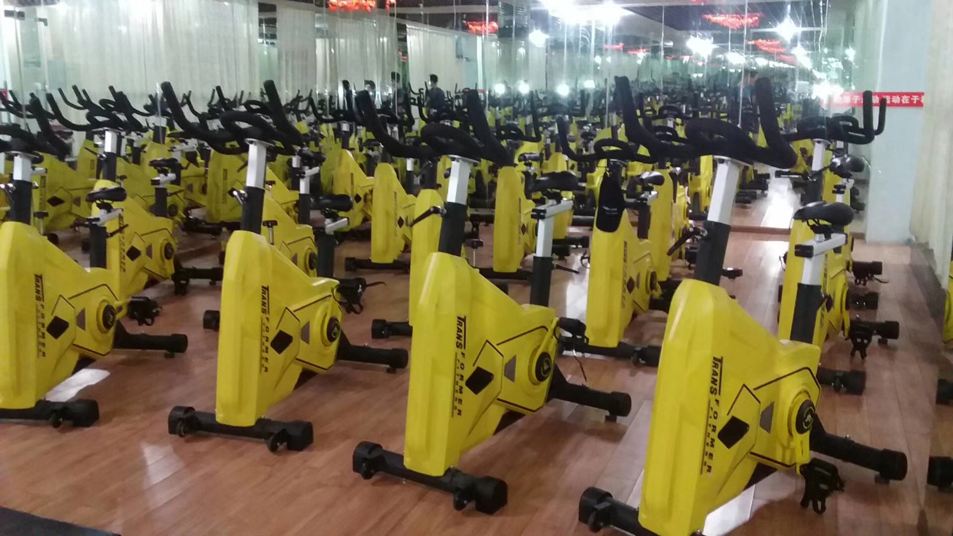 Commercial Cardio Training Machine 13kg Flywheel Indoor Bike Spinning