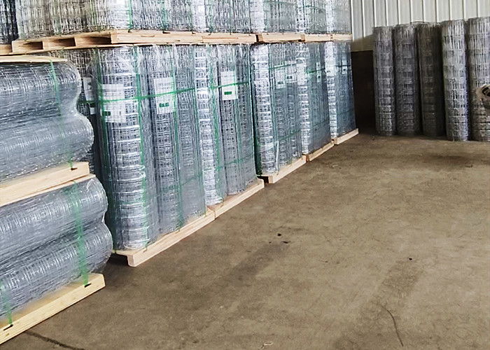 Heavy Duty Fixed Knot Square Deer Mesh Fence Corrosion Resistance Easy Installation