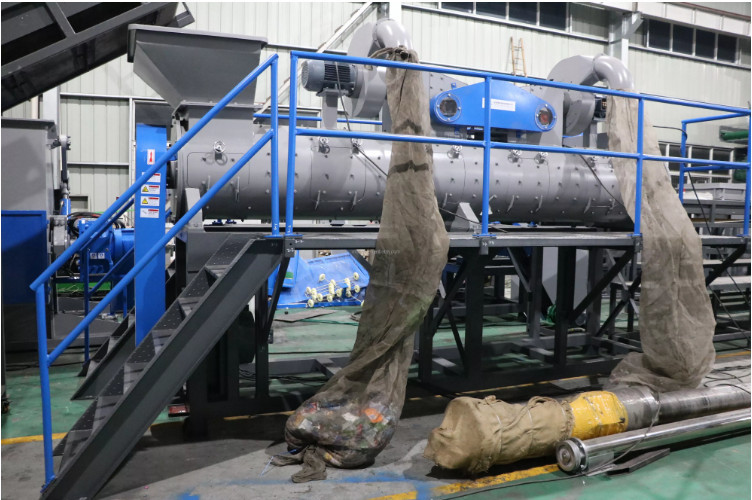 Multi Function Pet Bottle Label Remover Machine For Plastic Recycling Line