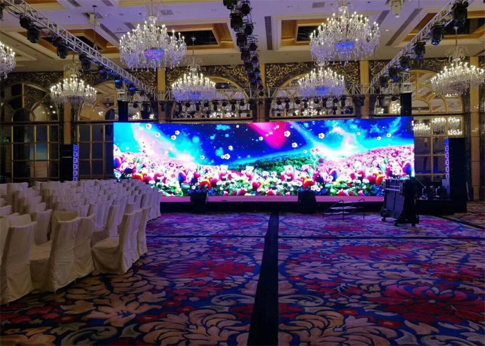 P6 Smd Video Wall Led Display , Led Advertising Screen 5v/40a Power Supply