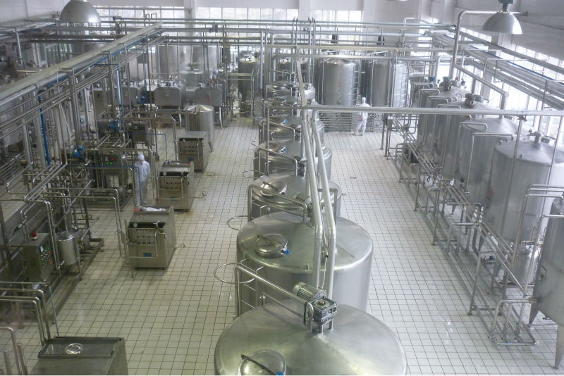 Mirror Polished 2000 KG Full Automatic Pure Milk Processing Plant With Turnkey Project