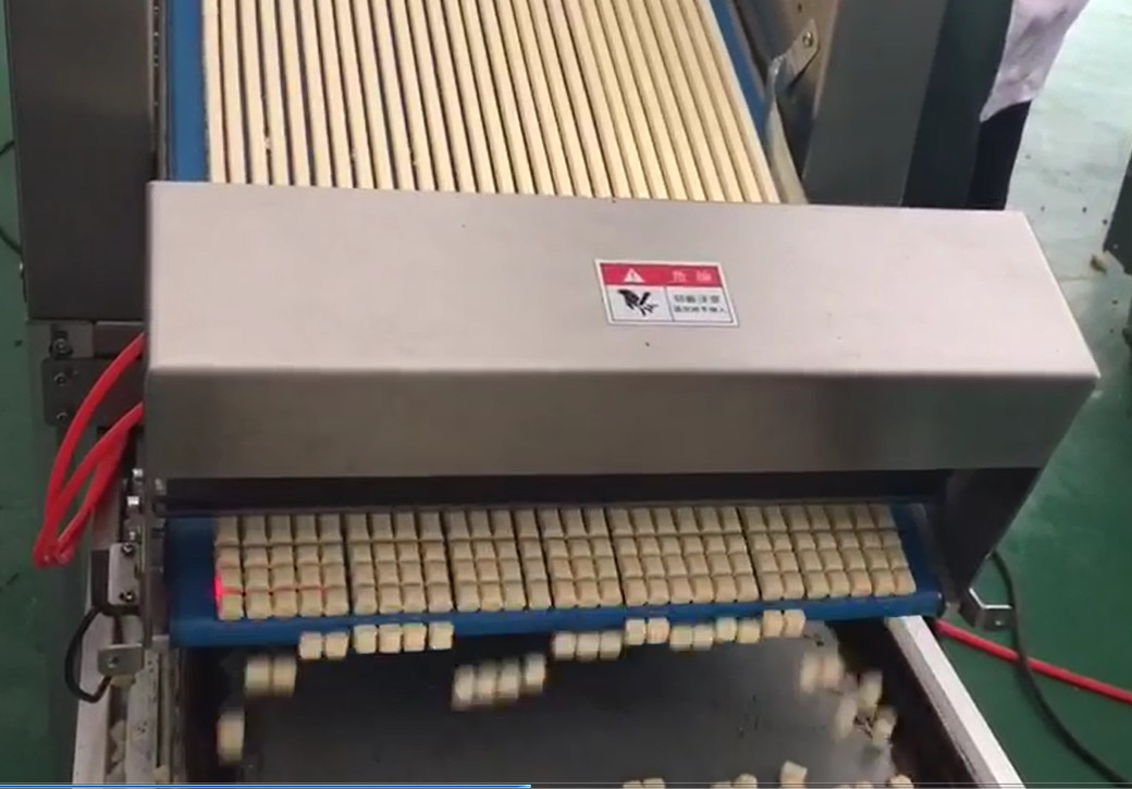 Full Stainless Baby Snack Food Production Line With Cutter 220V 1Ph