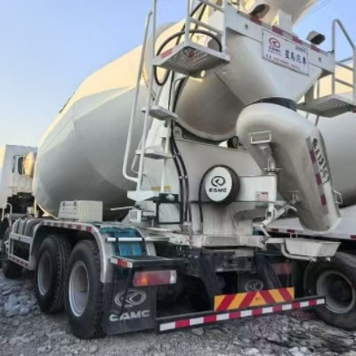 82km/h Concrete Mixer Pump Truck CAMC 8CBM Pump Mixer Truck
