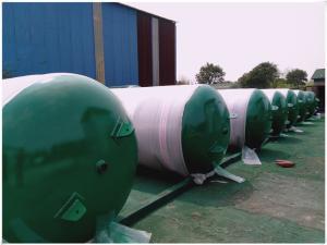 China Horizontal Sandblasting Galvanized Steel Water Storage Tanks 300 Litre - 3000 Litre wholesale