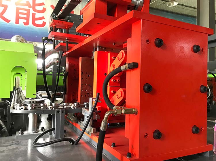 3L PP Full Automatic Pet Tiny Handle Bottle Blowing Machine for Products