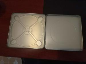China 132*132 mm square type DVD tin case wholesale