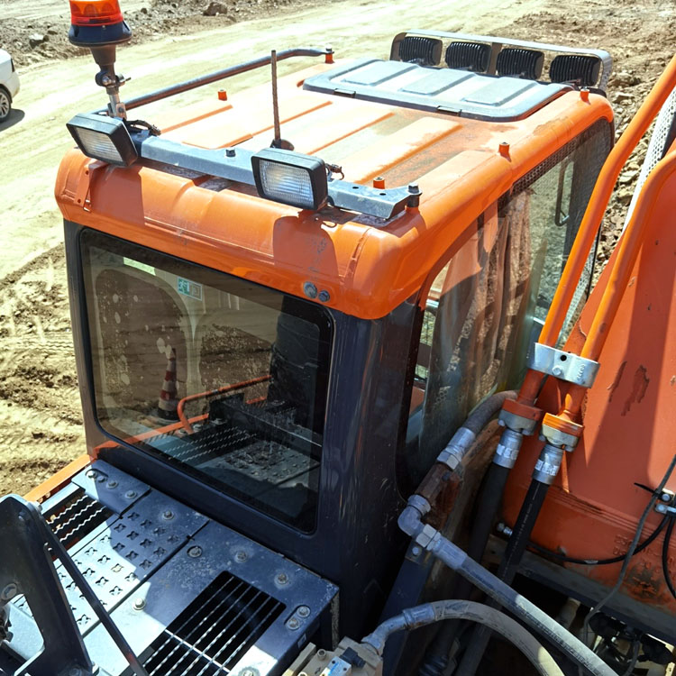 Shanghai 2020 Used Doosan DX520 Excavator 50 Ton Digger with Original Hydraulic Pump