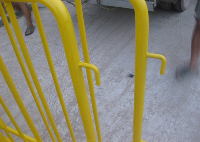 Popular Crowd Stopper Barricades , Road Safety Pedestrian Crowd Barriers