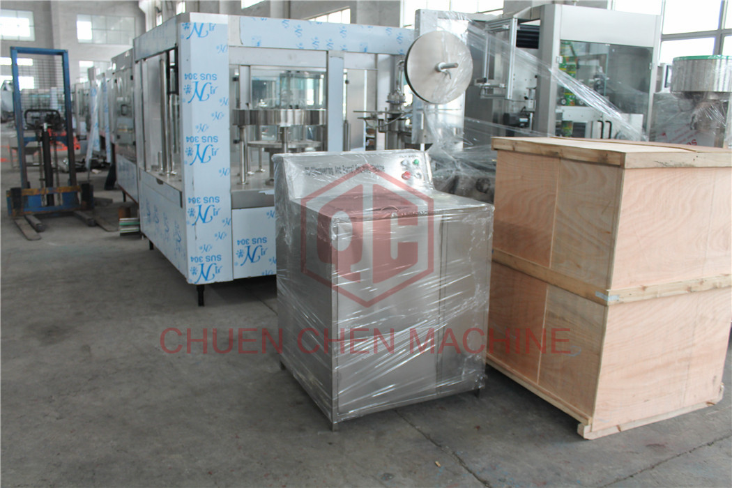 100 - 1500 BPH 5 Gallon Filling Machine 550g-800g Water Packing High Speed