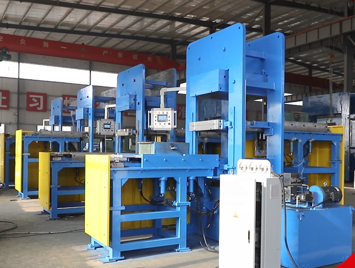 3200*2200*6800 Large Hydraulic Rubber Molding Pressing Machine for Customer Requirements