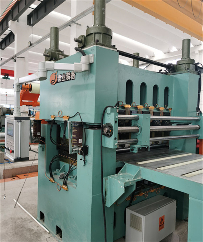 Stainless Steel SUS304 316L Rotary Shear Fly Cut To Length Line 0.3 - 2 X 1000