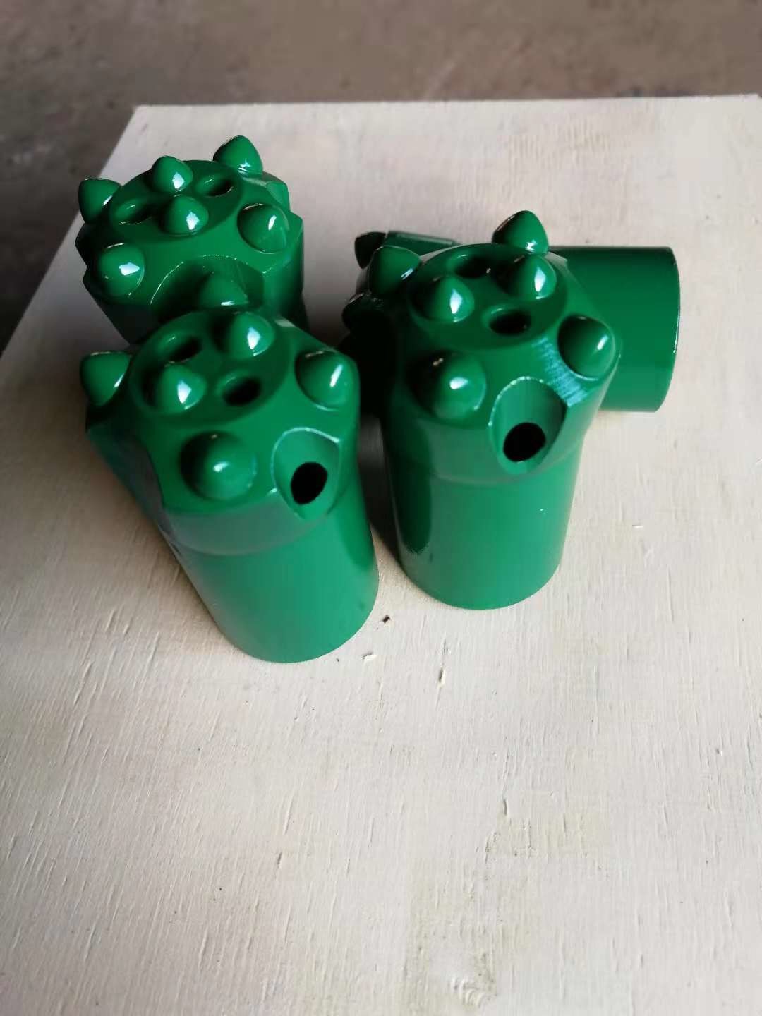 Precision Button Drill Bit Tapered Rock Bits Long / Short Skirt Rock For 7 /11 /12 Degree Drill Rod