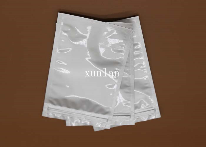 Smoothly Surface Sealable Foil Pouches For Mailing Precious Machinery Parks