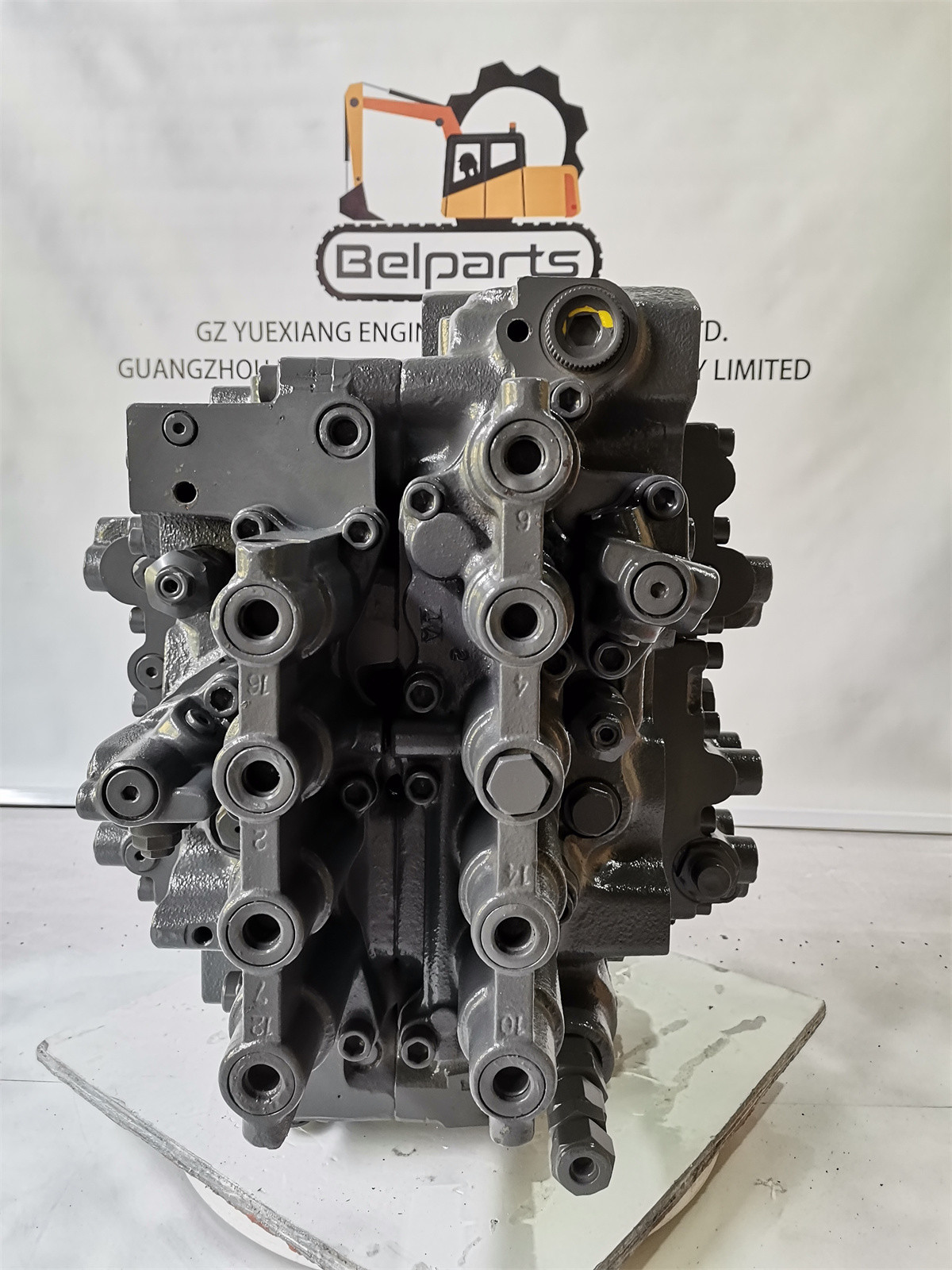 Belparts Hitachi Excavator Control Valve EX200-5 Main Control Valve 00170-51015