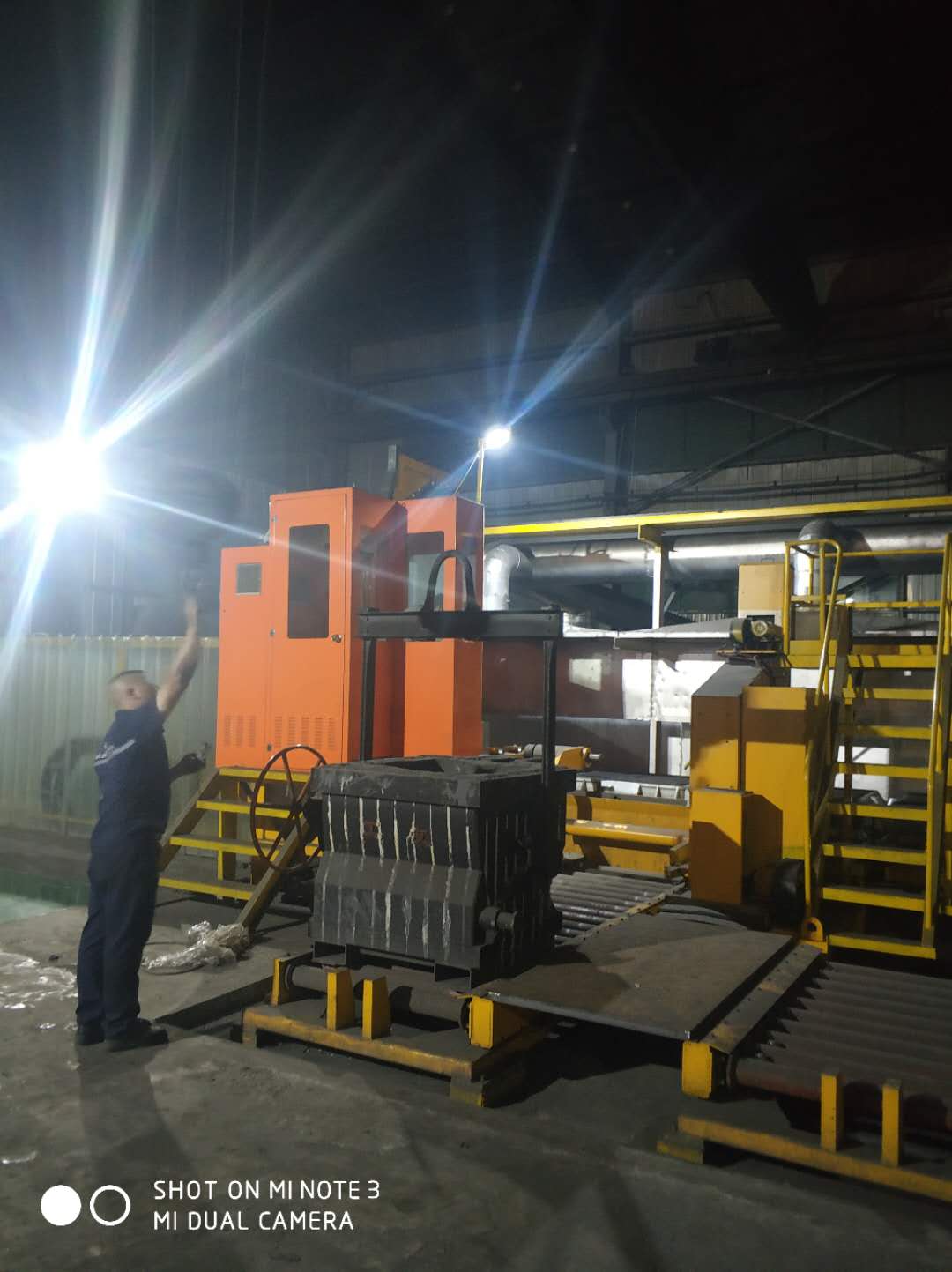 Ductile Iron Pouring Machine Longitudinal Vehicle Rail System Cable Device