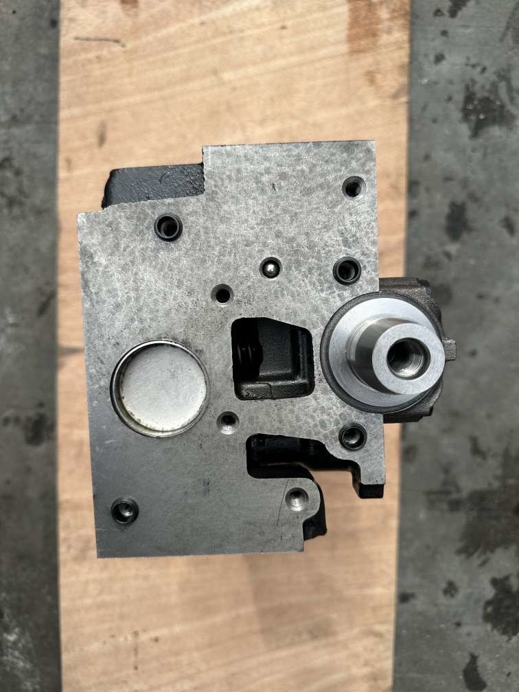 11101-54150 Toyota 5l Cylinder Head Alloy Aluminum Cylinder Head