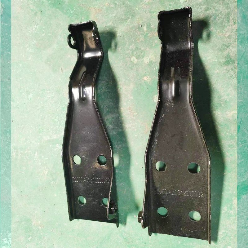 Sinotruk HOWO Truck Cabin Parts Right Door Hinge Az1642110033
