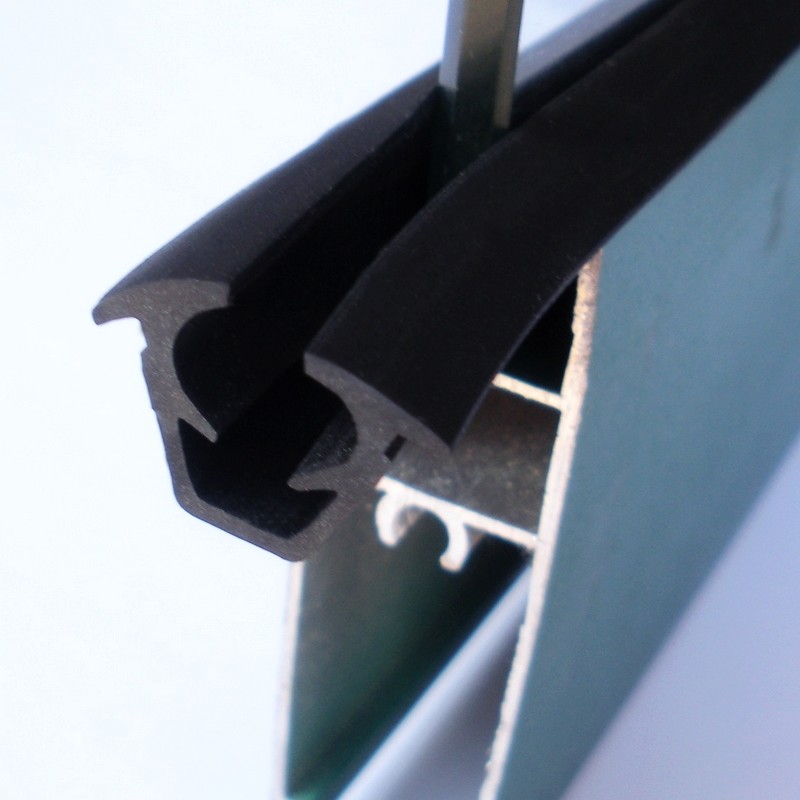 L Shaped UPVC Door And Window Seal EPDM Rubber Strip PVC Moulding