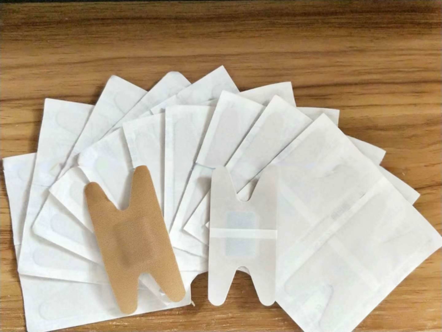 Advanced PE Non-woven Pad Waterproof Medical Plaster Bandage Making and Packing Machine