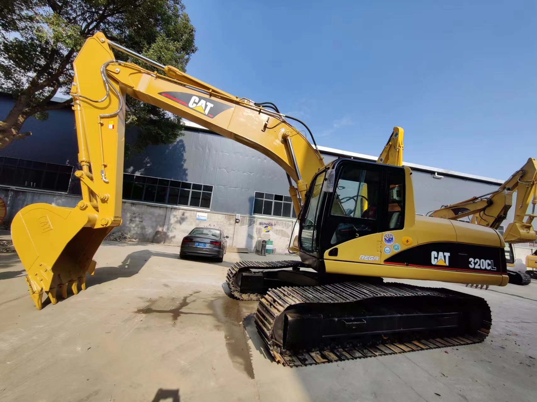 Good Condition Used CAT Excavators 20 Ton 320C / 320CL Made Year 2015 To 2021