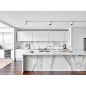 China Shaker Style Solid Wood Kitchen Cabinets H900mm 18mm Chip board wholesale