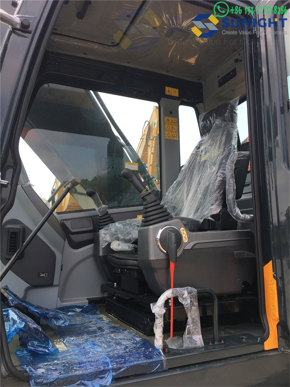Used Hyundai 220HD Excavator HX200HD with 450L Fuel Capacity