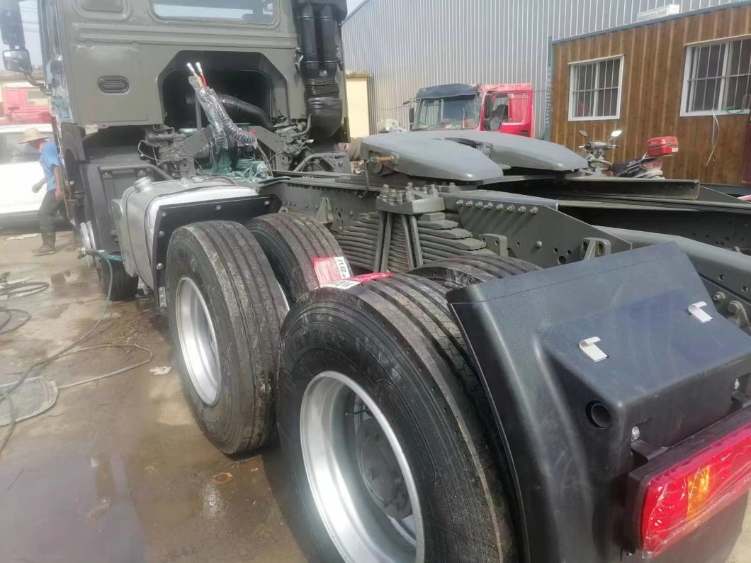 Sinotruk HOWO 6*4 Tractor Truck Heavy Truck Head Truck Excellent Performance